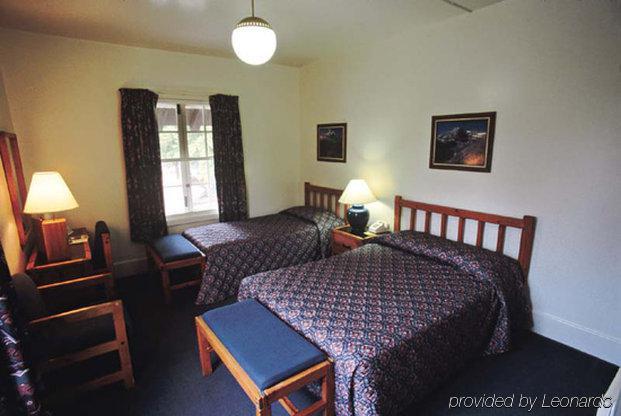 ווסט גליישר Motel Lake Mcdonald מראה חיצוני תמונה