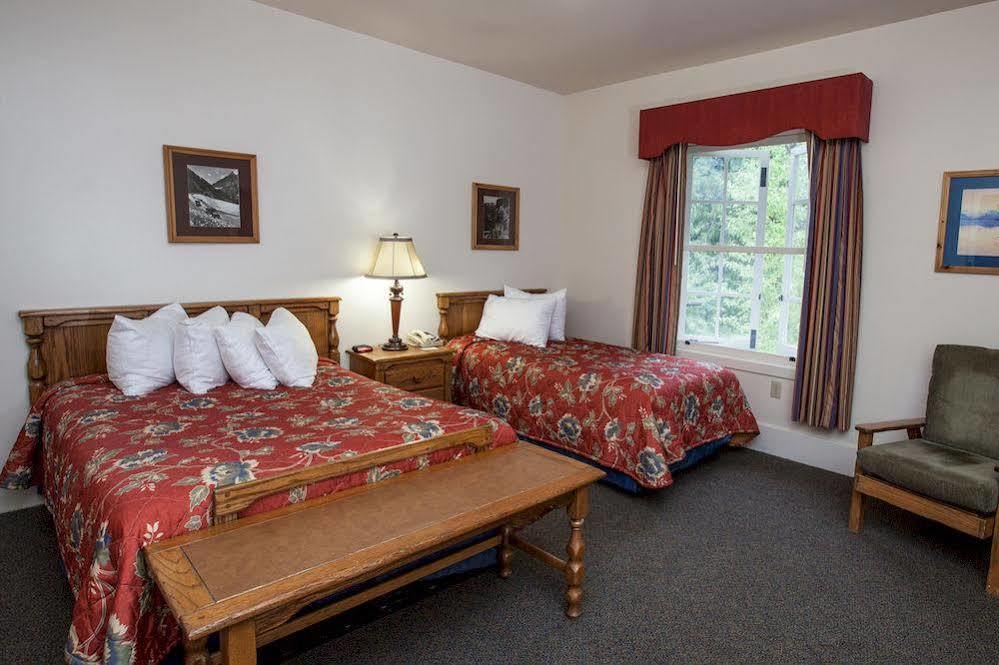 ווסט גליישר Motel Lake Mcdonald מראה חיצוני תמונה